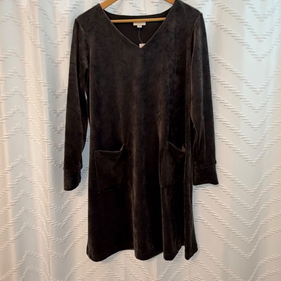 J. Jill Dresses & Skirts - Pure Jill J. Jill Licorice Velour V-Neck Pocket Dress Petite Large JEZLP 230662